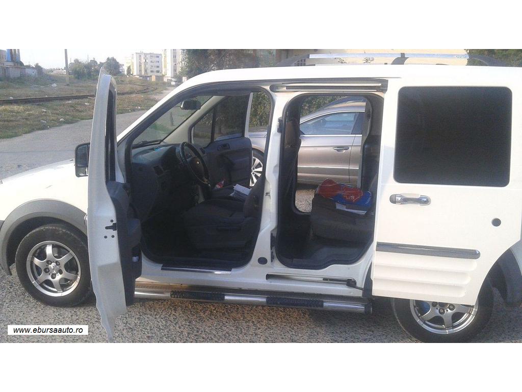 FORD TOURNEO