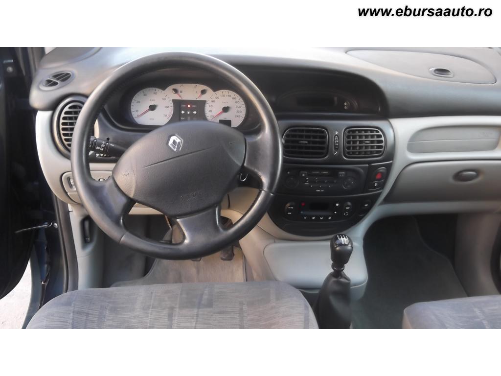 RENAULT MEGANE SCENIC