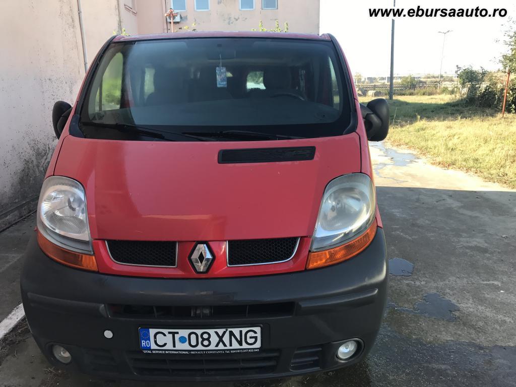 RENAULT TRAFIC