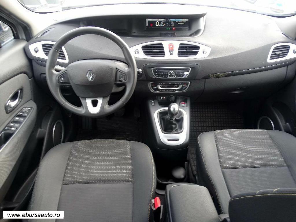 RENAULT SCENIC