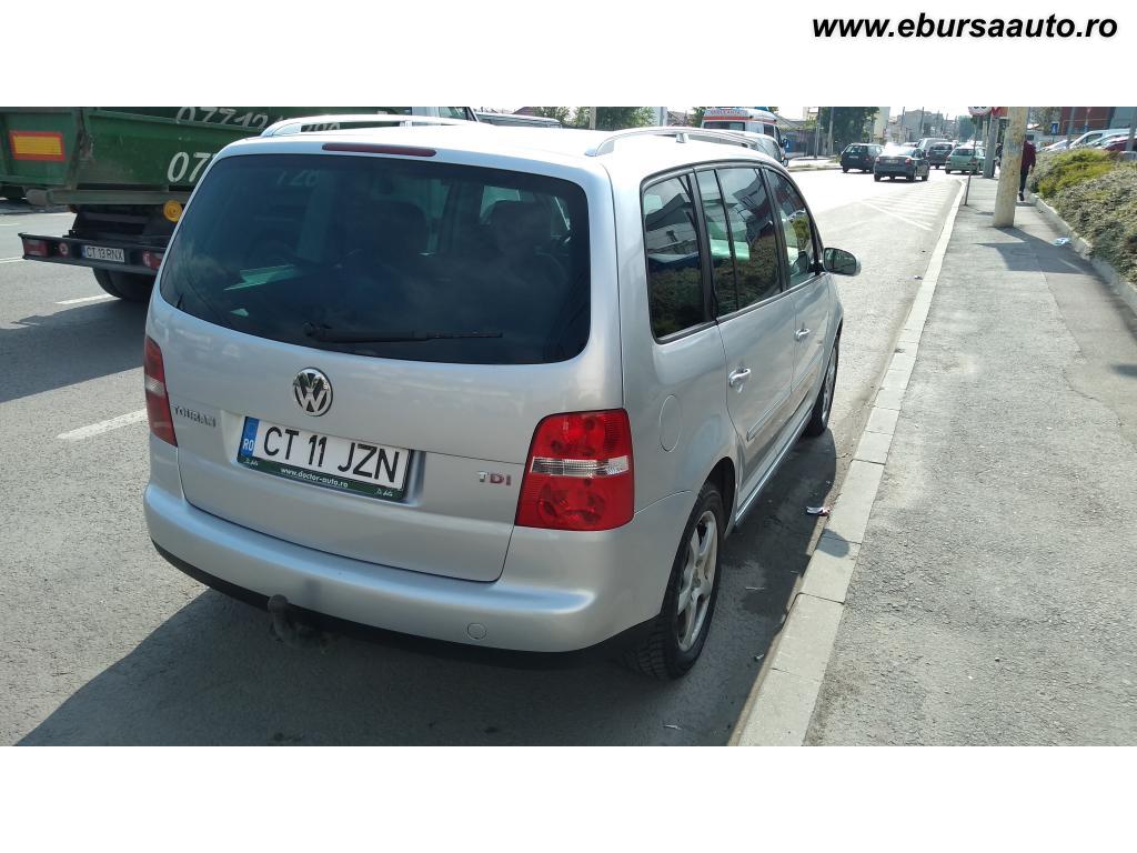 VW TOURAN