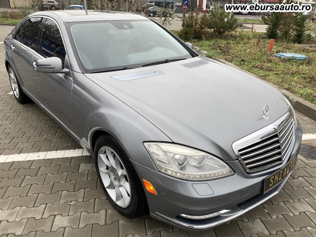 MERCEDES-BENZ S 550