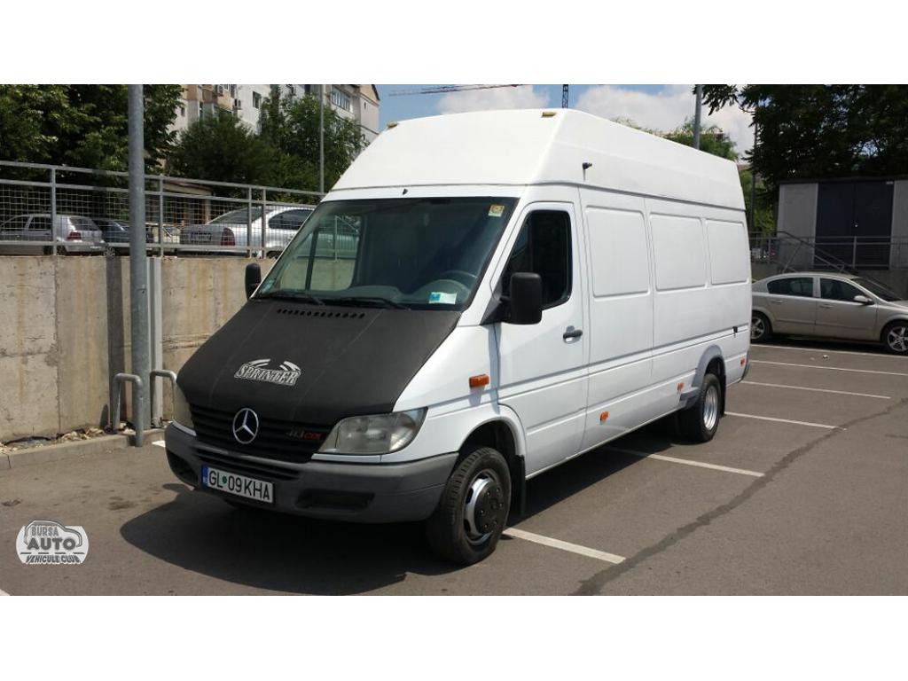 MERCEDES-BENZ SPRINTER