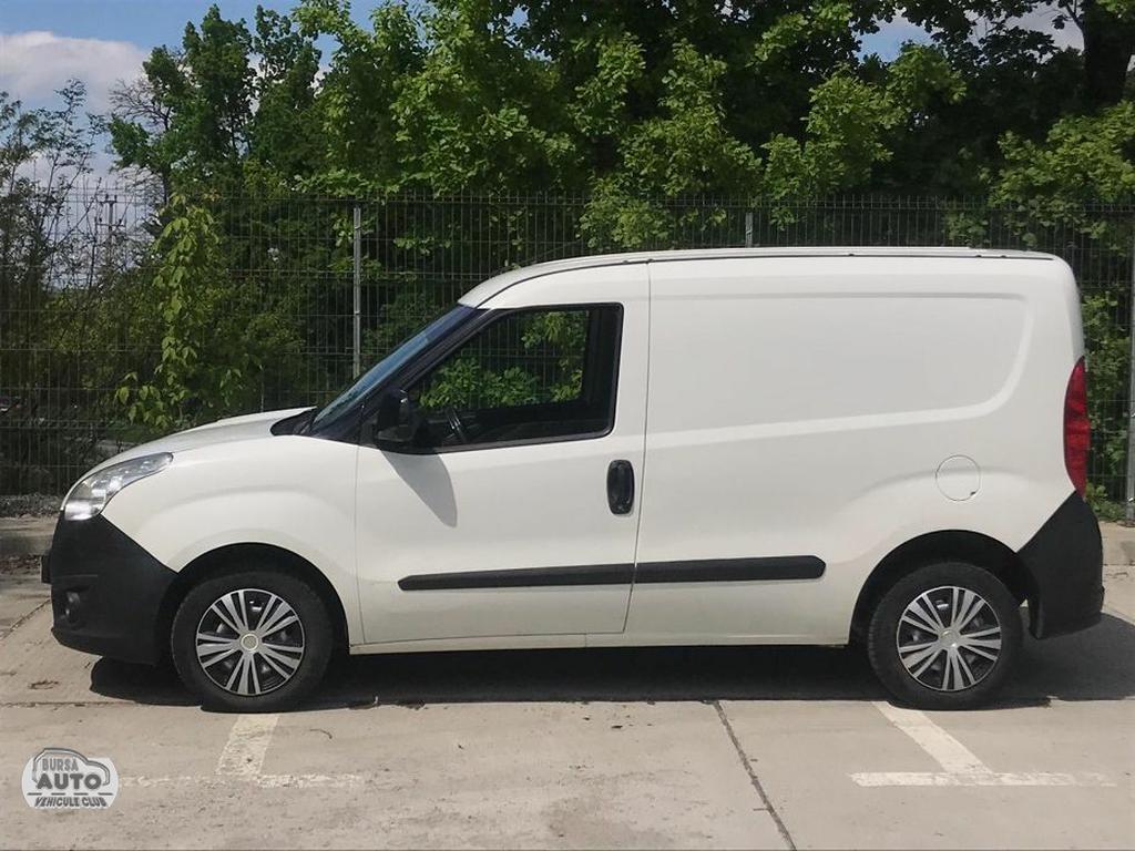 OPEL COMBO