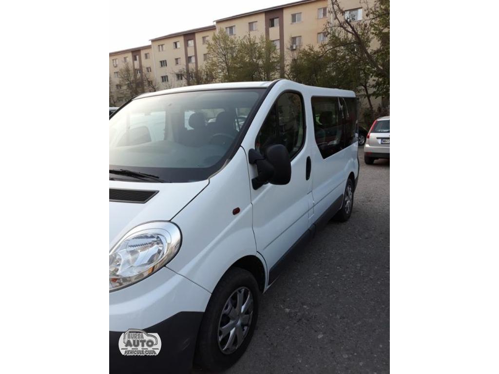 OPEL VIVARO