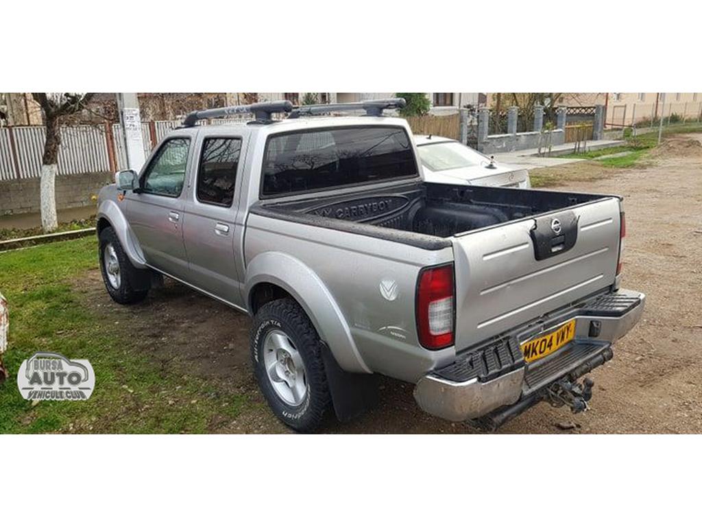 NISSAN NAVARA