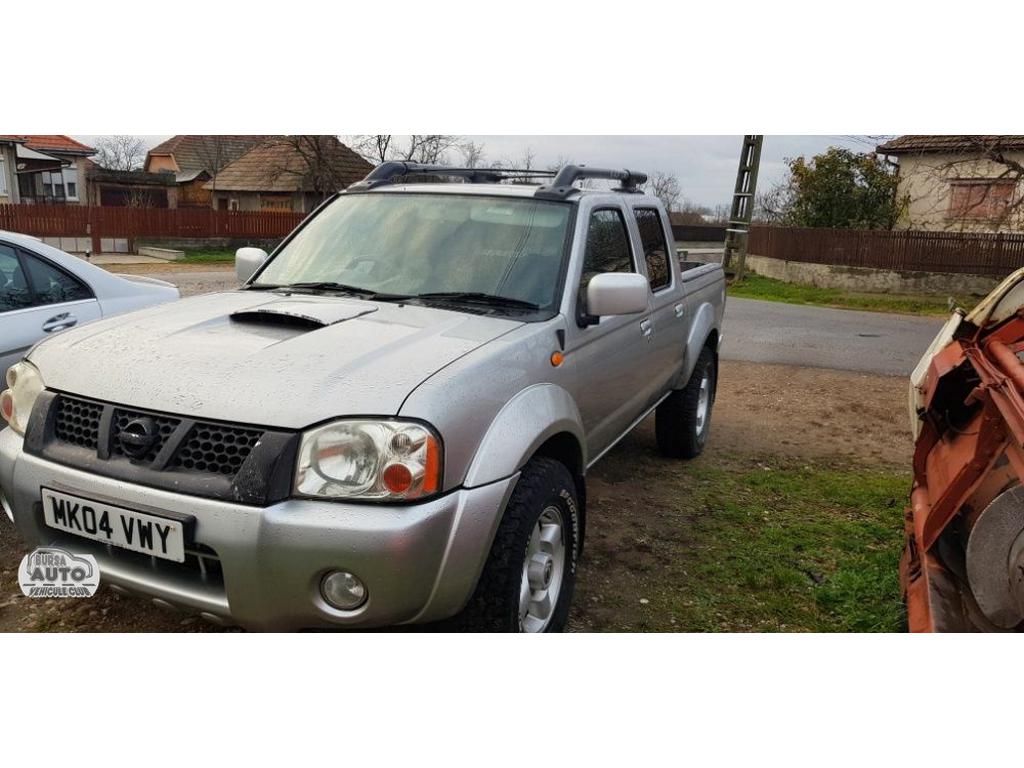 NISSAN NAVARA