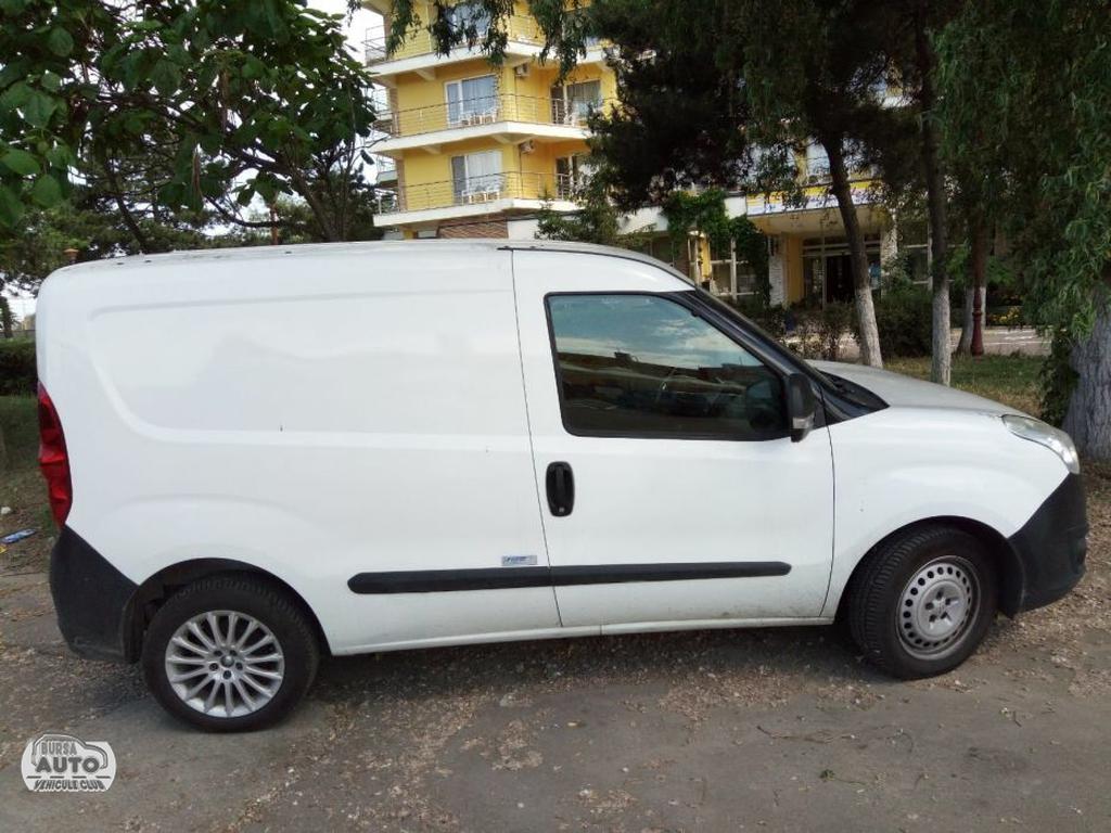 OPEL COMBO