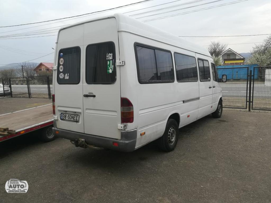 MERCEDES-BENZ SPRINTER