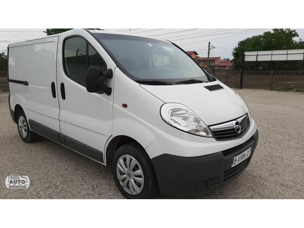 OPEL VIVARO