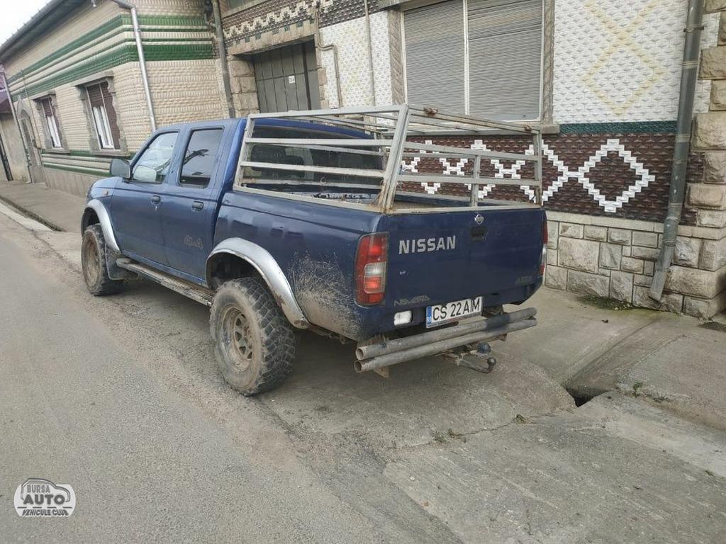 NISSAN NAVARA