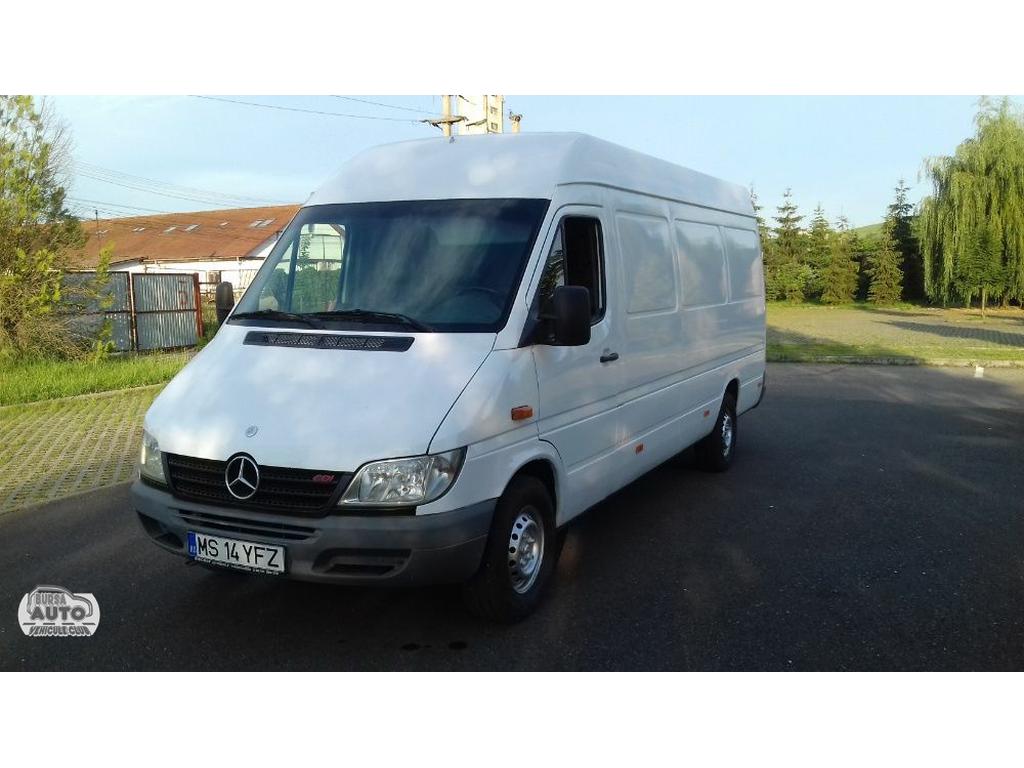 MERCEDES-BENZ SPRINTER