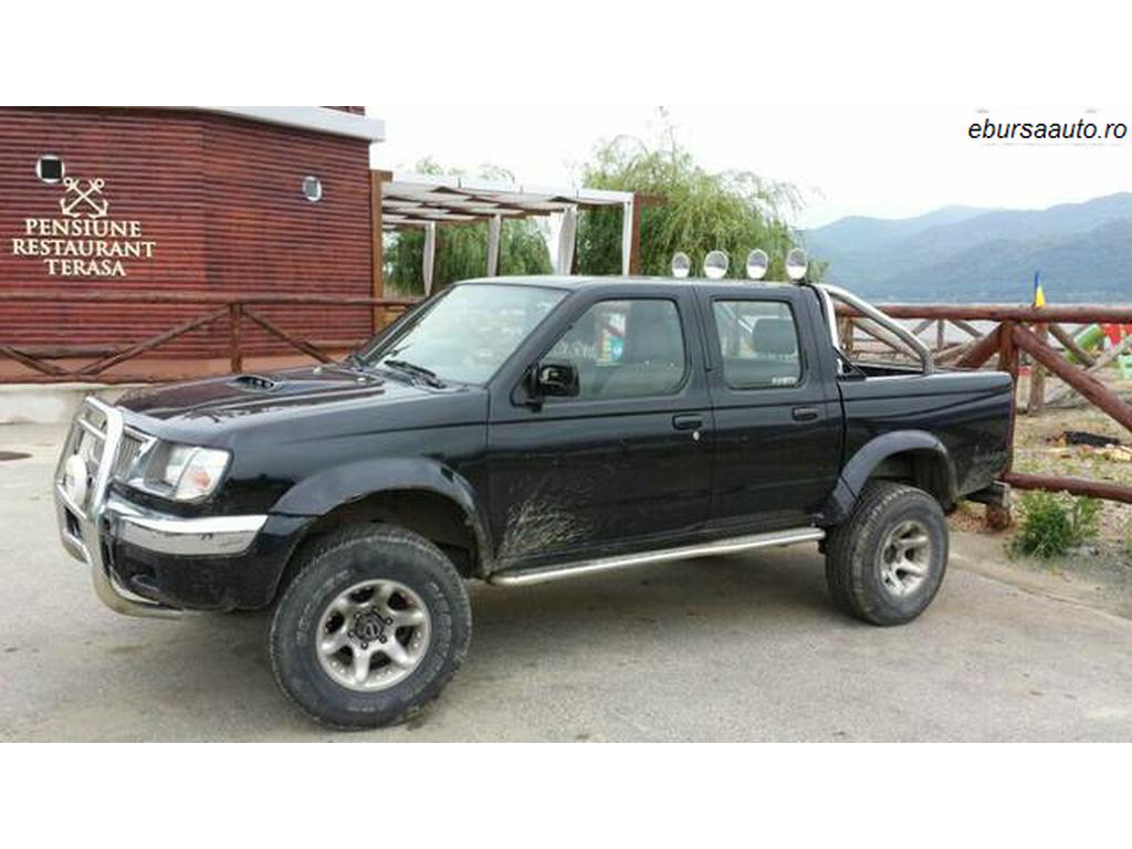 NISSAN NAVARA