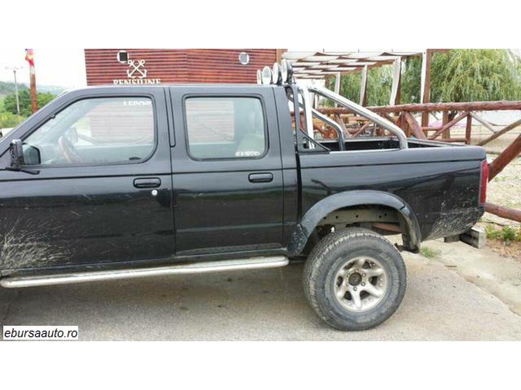 NISSAN NAVARA