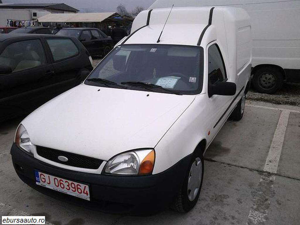 FORD COURIER