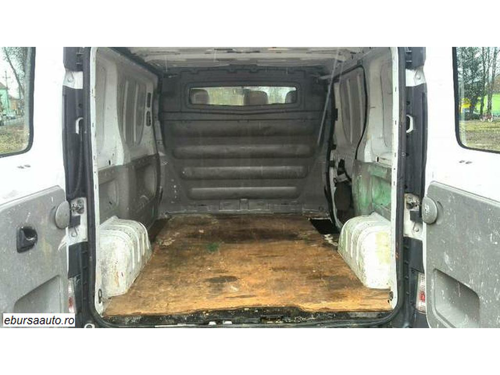 OPEL VIVARO CDTI