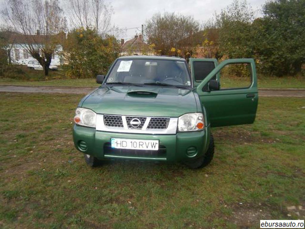 NISSAN NAVARA