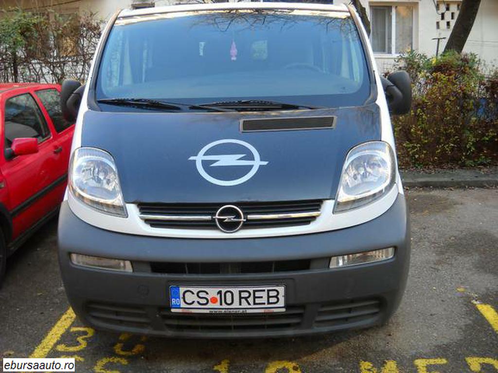 OPEL VIVARO