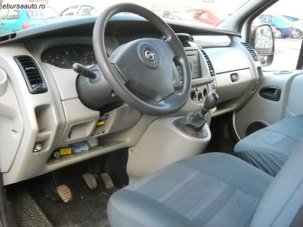 OPEL VIVARO