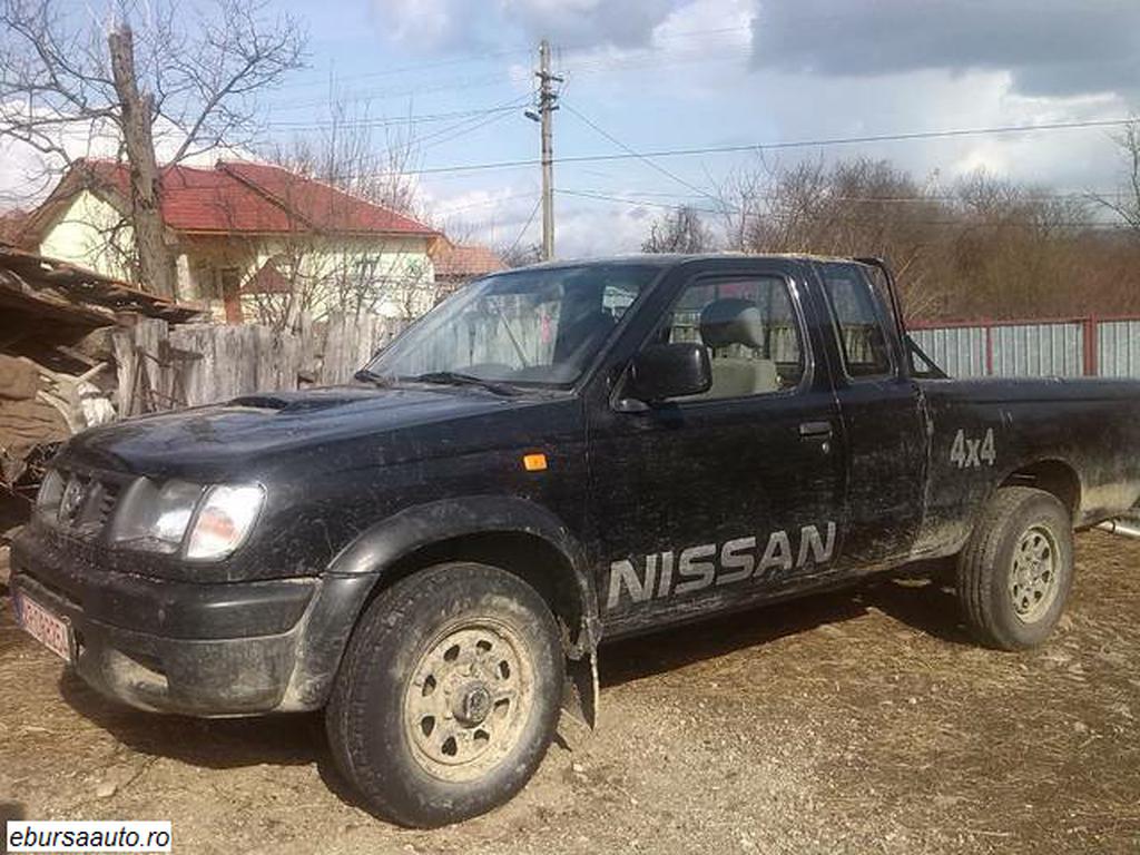 NISSAN NAVARA