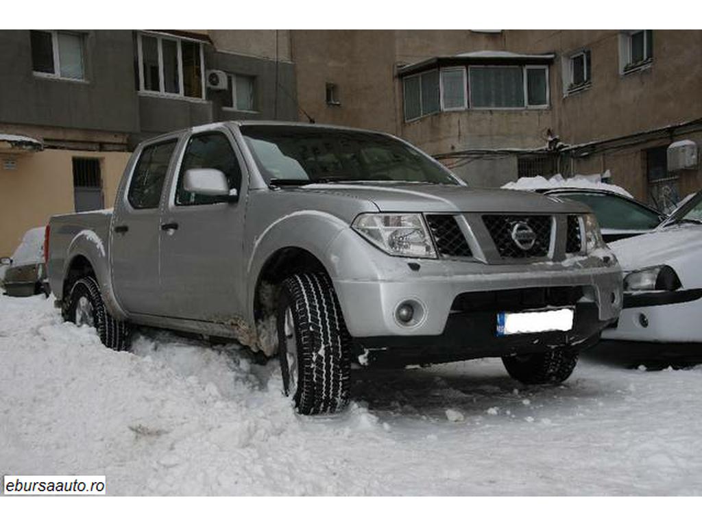 NISSAN NAVARA