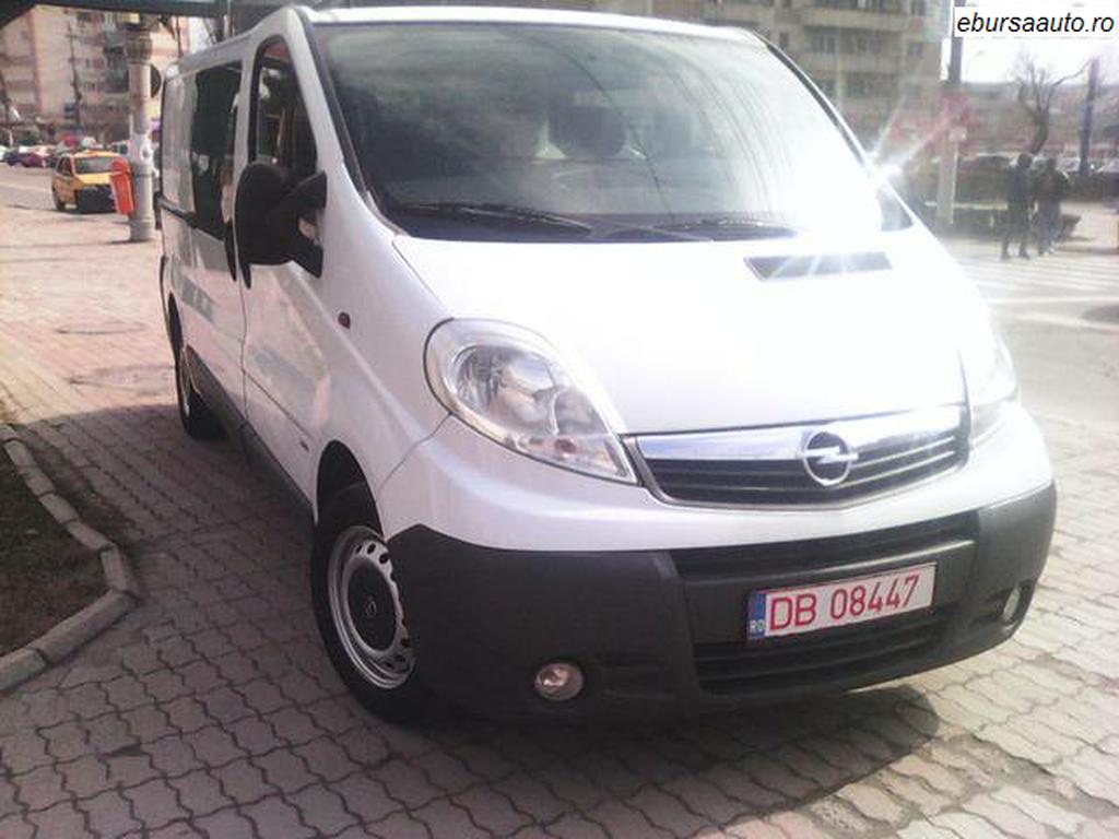 OPEL VIVARO