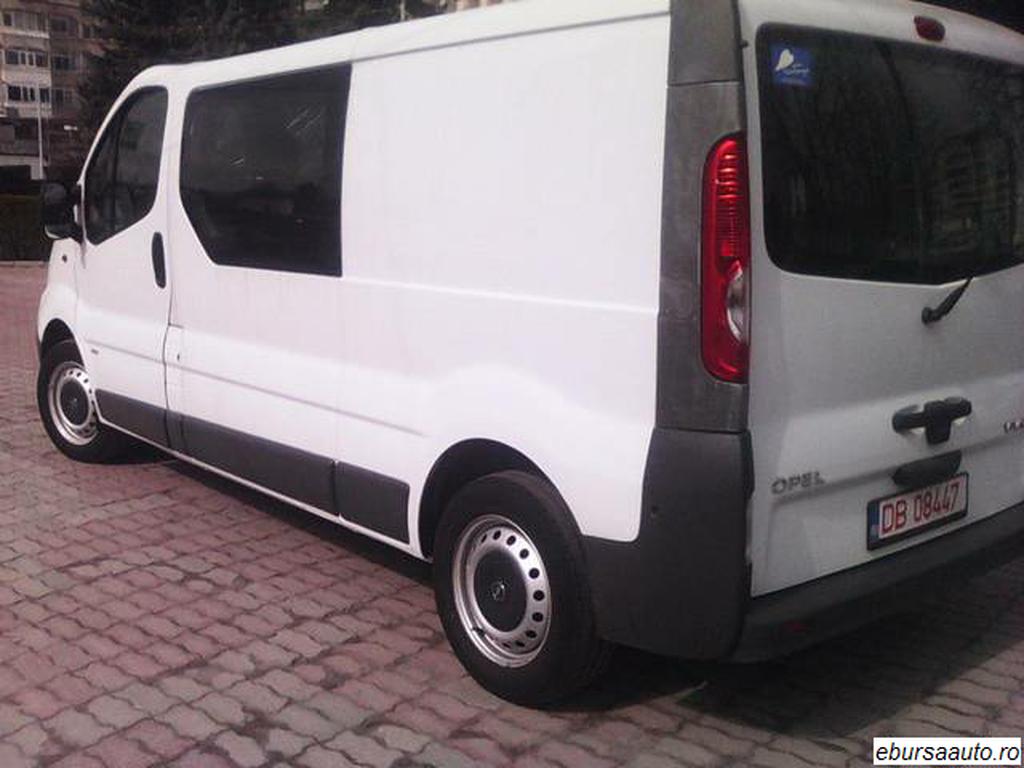 OPEL VIVARO