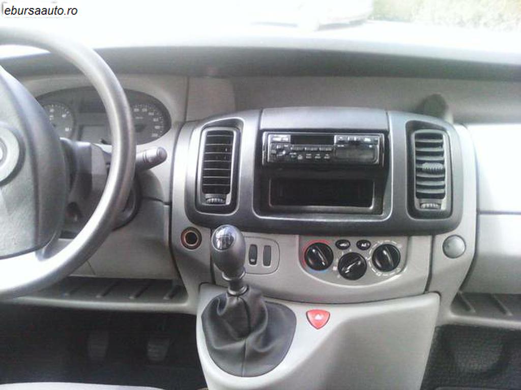 OPEL VIVARO