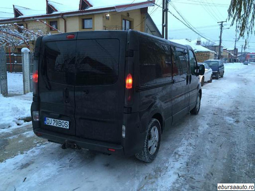 OPEL VIVARO