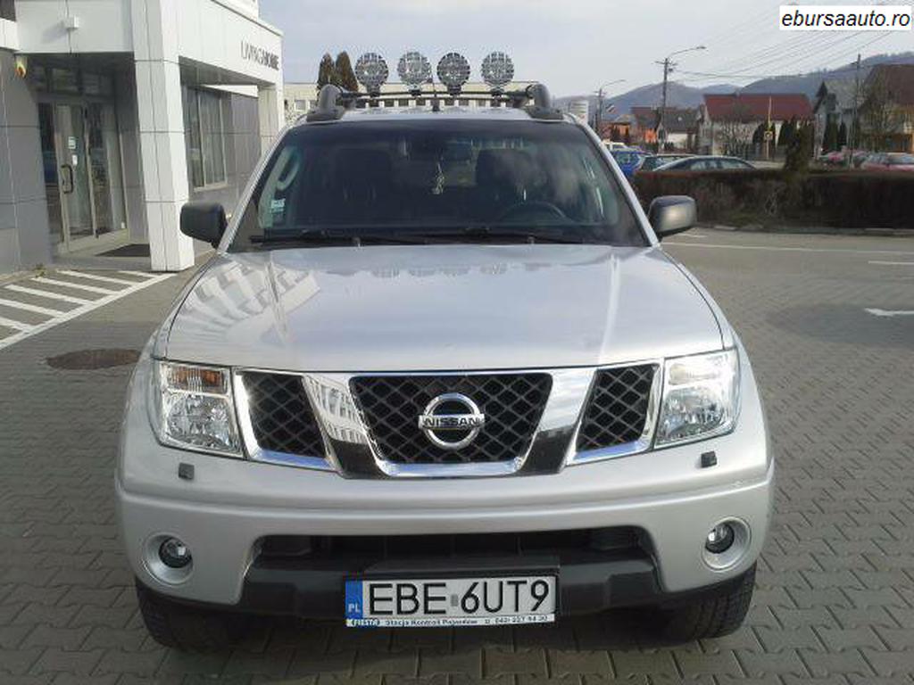 NISSAN NAVARA